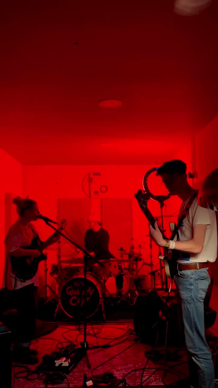 Video post from queencultband.