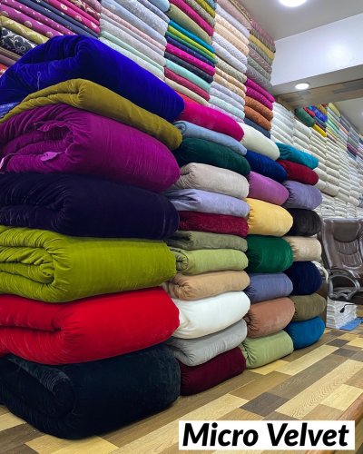 Carousel post from akbar_fabrics_.