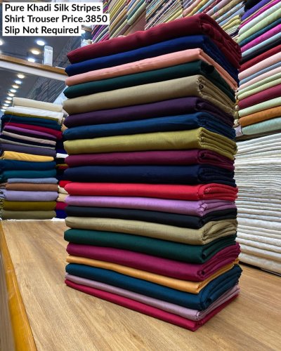 Carousel post from akbar_fabrics_.