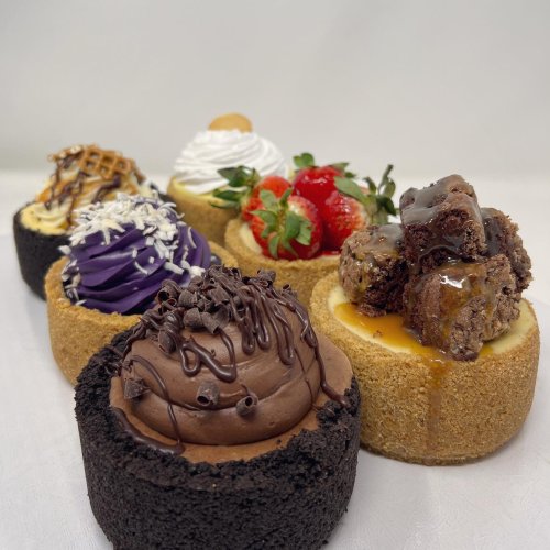 Photo post from famous_creations_catering.