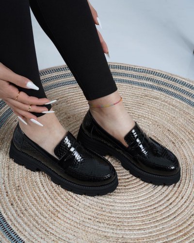 Carousel post from ossoshoes.