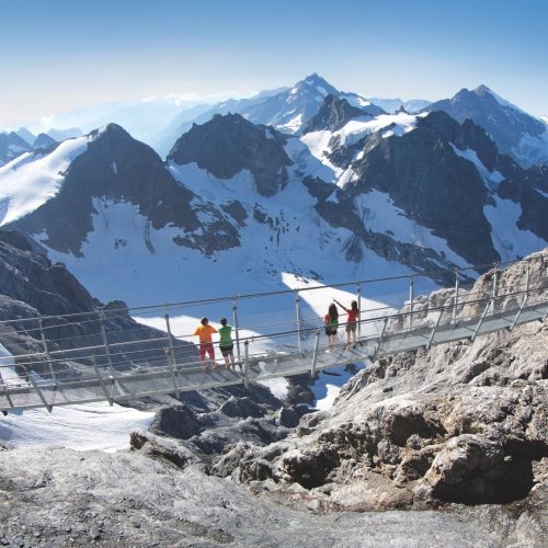 Photo post from taucktravel.