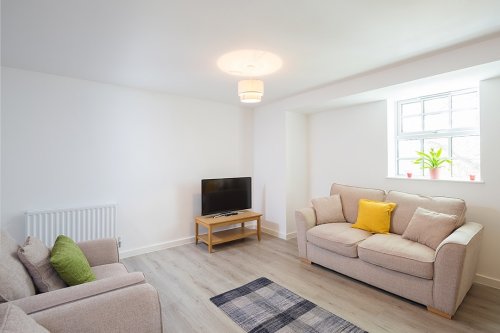 Photo post from kasarstays.