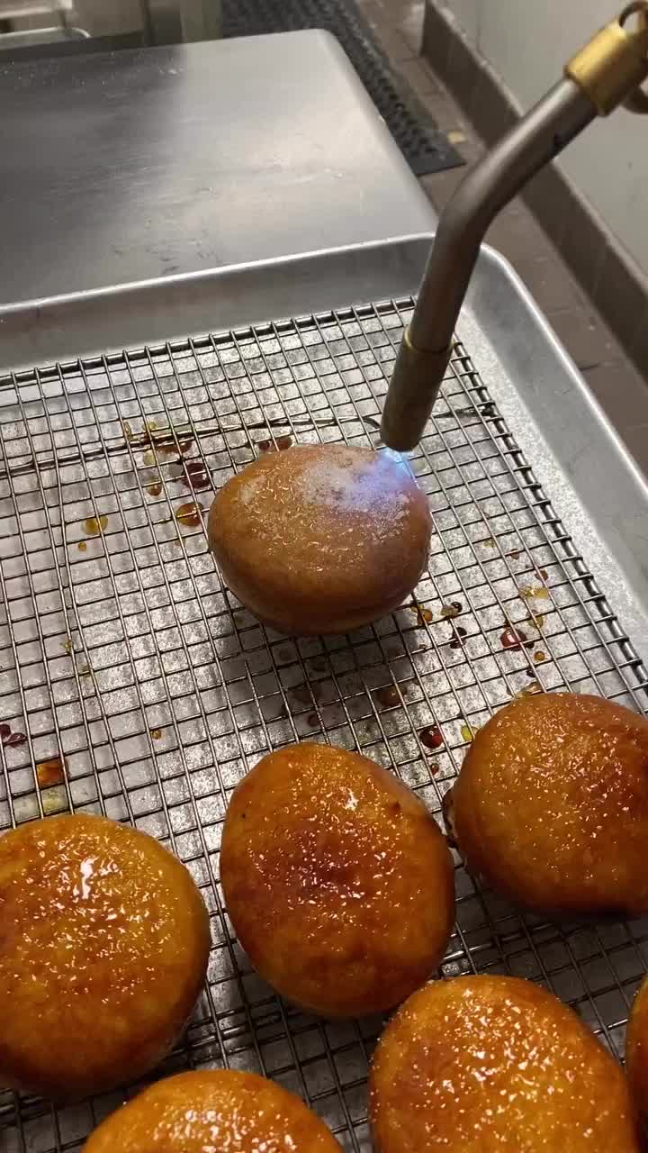 Video post from thedoughnutproject.