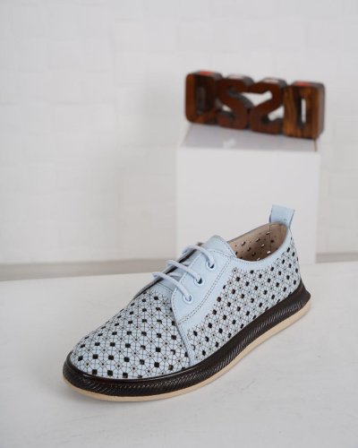 Carousel post from ossoshoes.