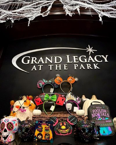 Angel Stadium - Grand Legacy at the Park Anaheim Hotel