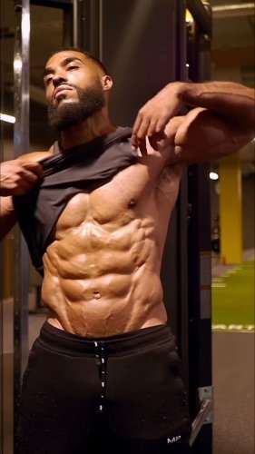 Video post from ph_gains.