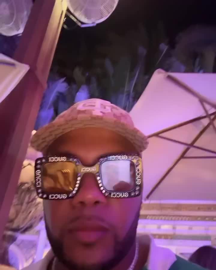 Carousel post from bransoncognac.