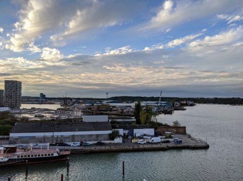 Photo post from kasarstays.