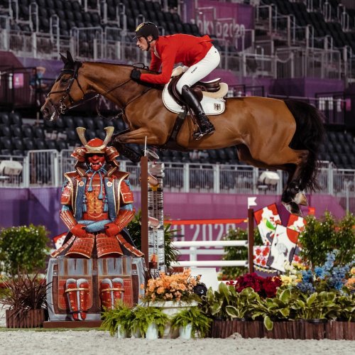 Carousel post from fei_global.