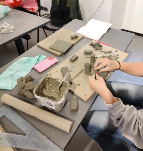 Carousel post from aur_arts.