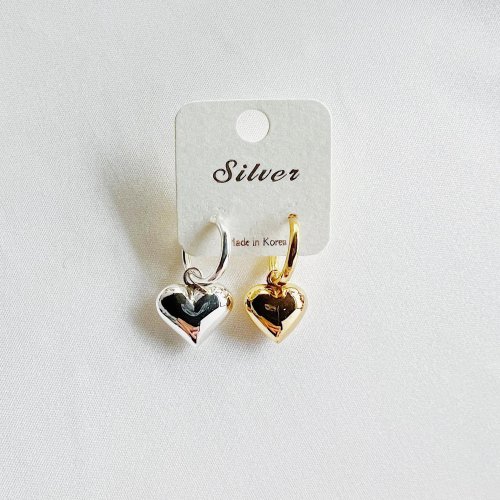 Carousel post from blingtw.