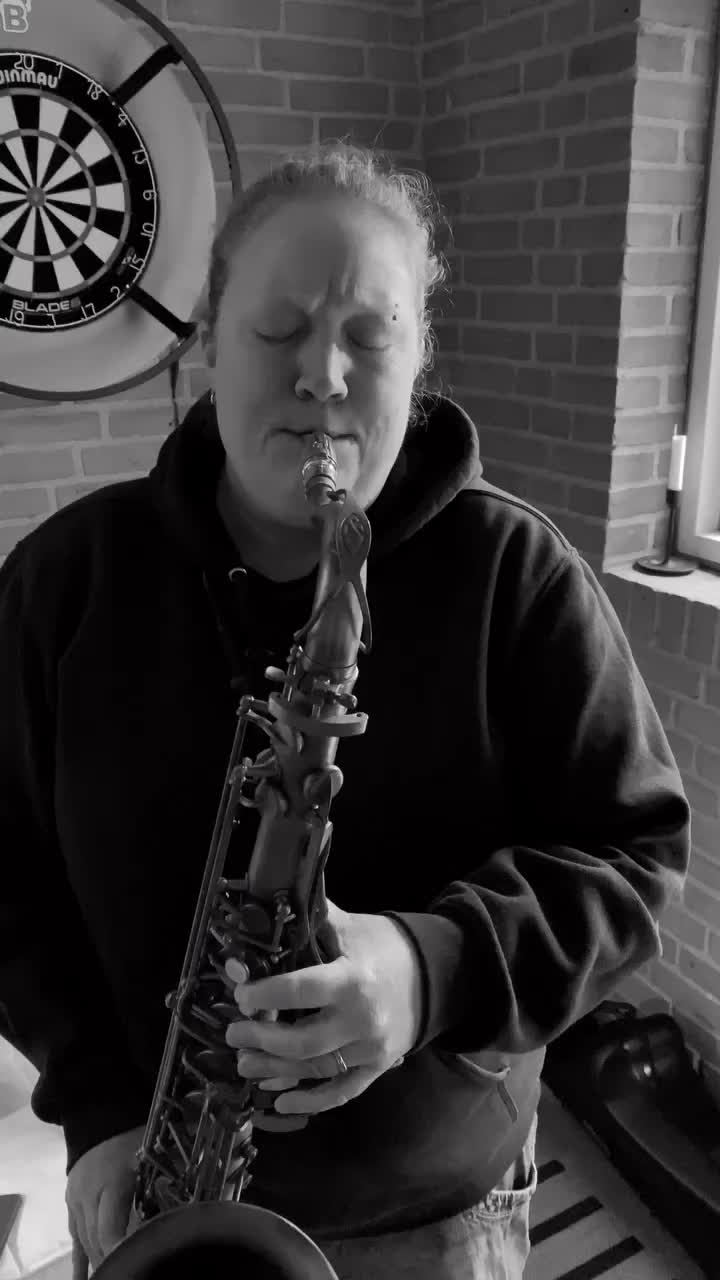 Video post from gingerlyjazz.