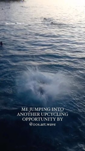 Video post from 00s.art.wave.
