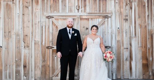 Carousel post from thecurvybridenj.