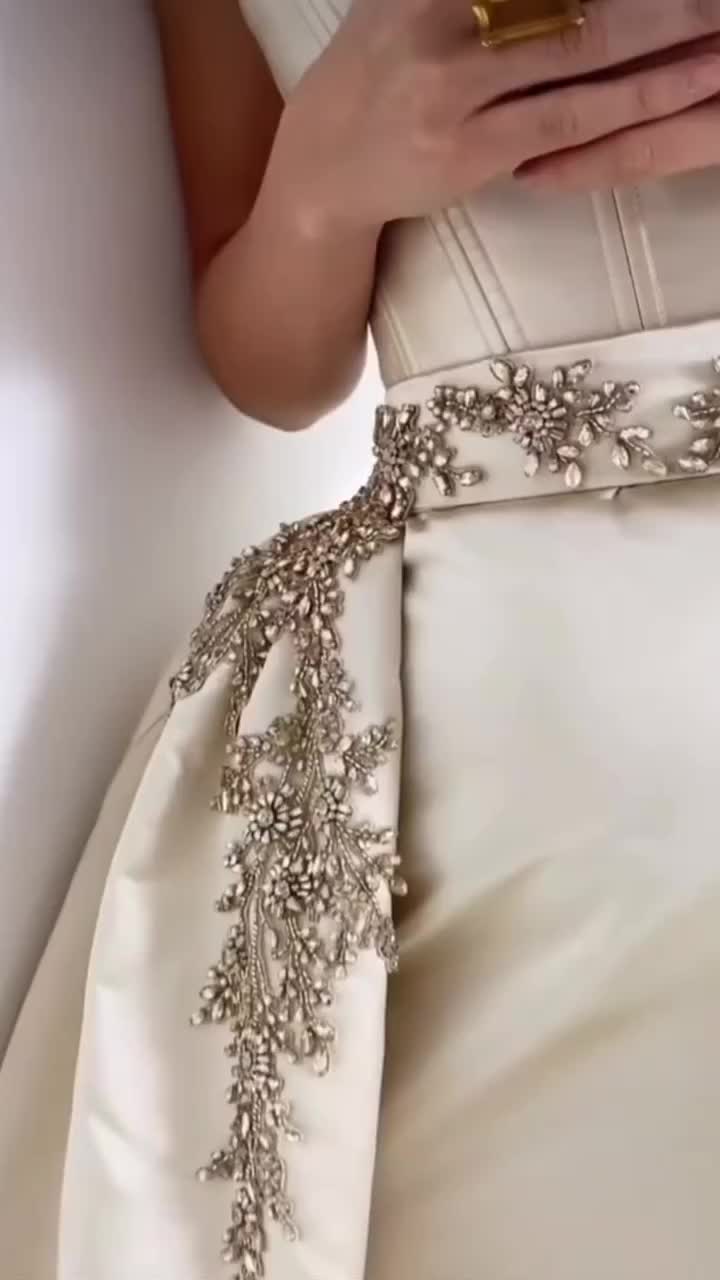 Video post from jolibride.