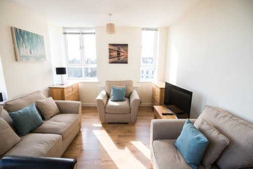 Photo post from kasarstays.