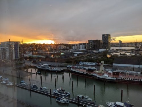 Photo post from kasarstays.