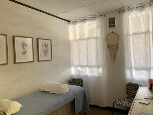 Photo post from breathenbloomcoaching.