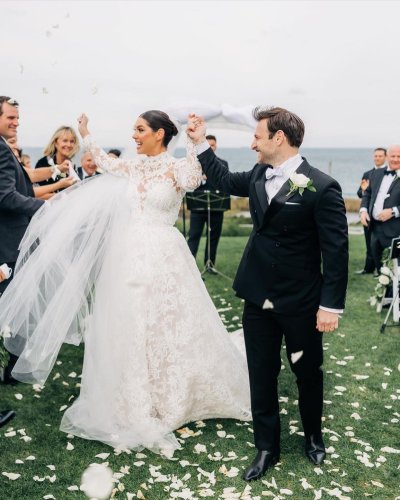 Carousel post from lelitebridal.