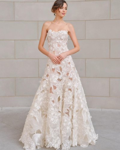 Carousel post from lelitebridal.