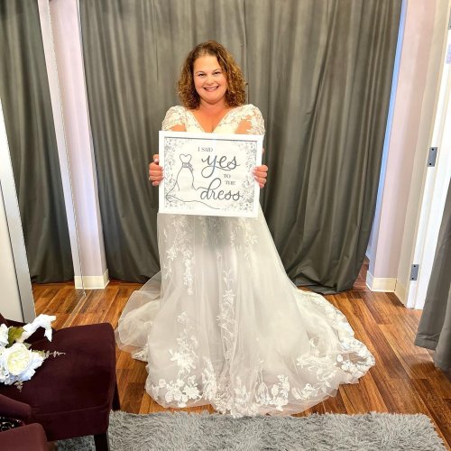 Photo post from thecurvybridenj.