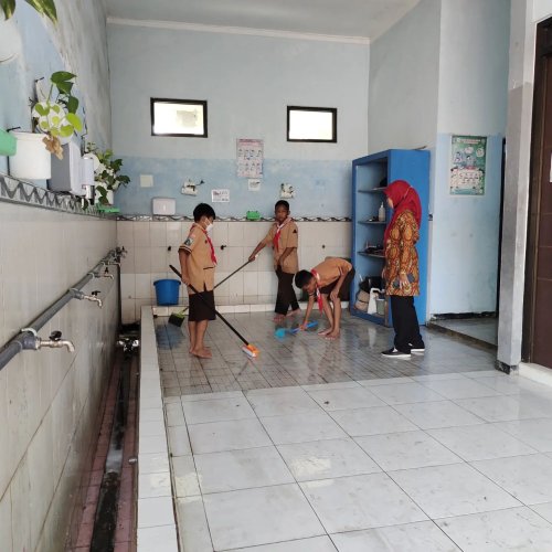 PostPhoto