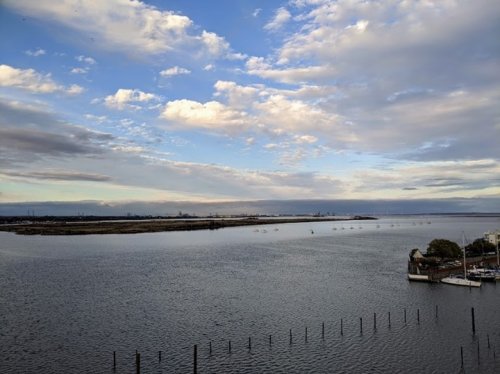 Photo post from kasarstays.