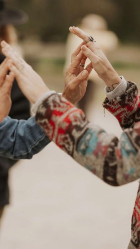 Video post from __amber_lydic__.