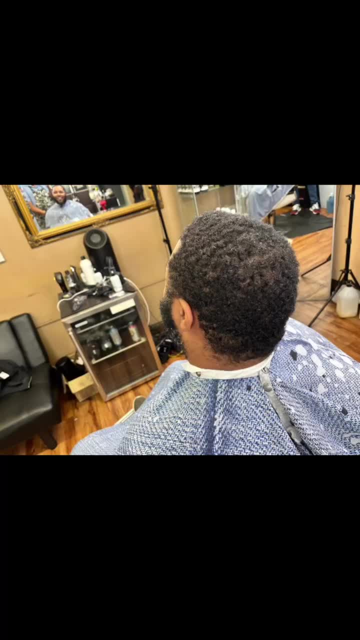 Video post from corndabarber.