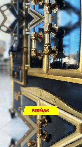 Video post from fermakoficial.