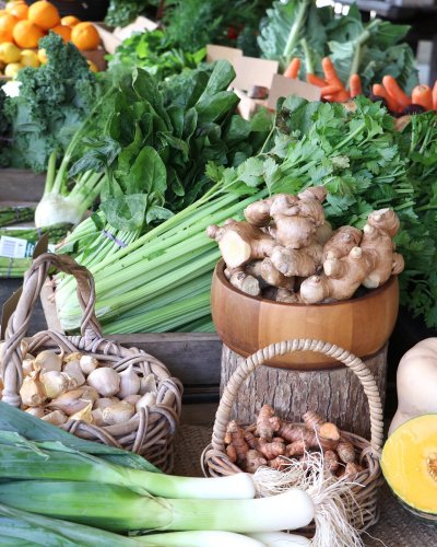 Carousel post from currumbinvalleyharvest.