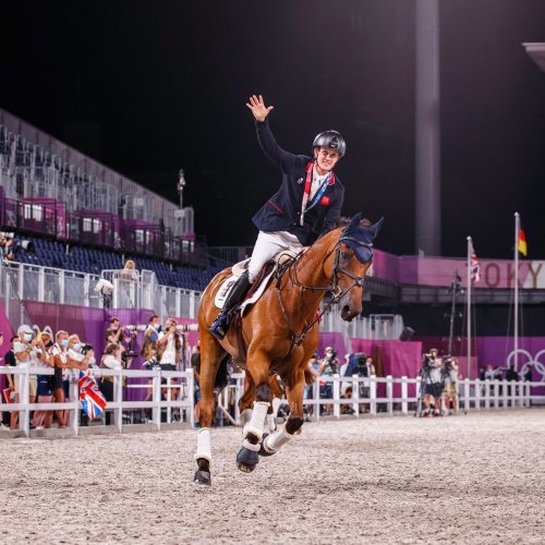 Carousel post from fei_global.