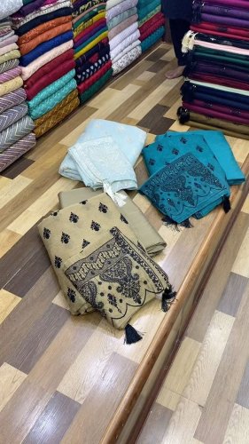 Video post from akbar_fabrics_.