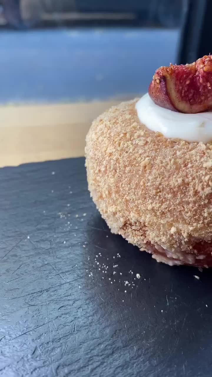 Video post from thedoughnutproject.