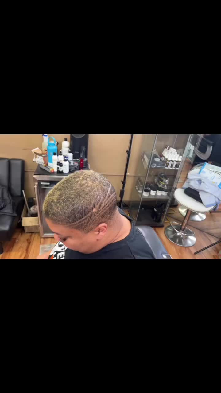 Video post from corndabarber.