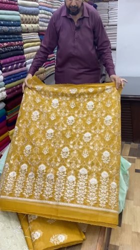Video post from akbar_fabrics_.