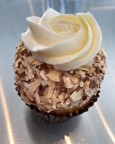 Carousel post from famous_creations_catering.