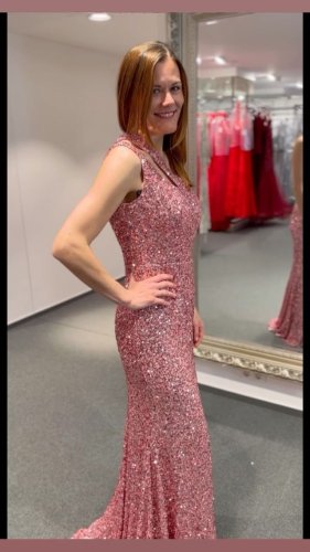 Video post from modehausbinder.