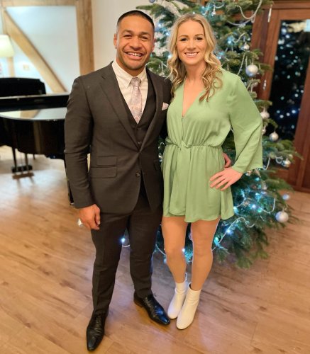 Carousel post from gembon23.