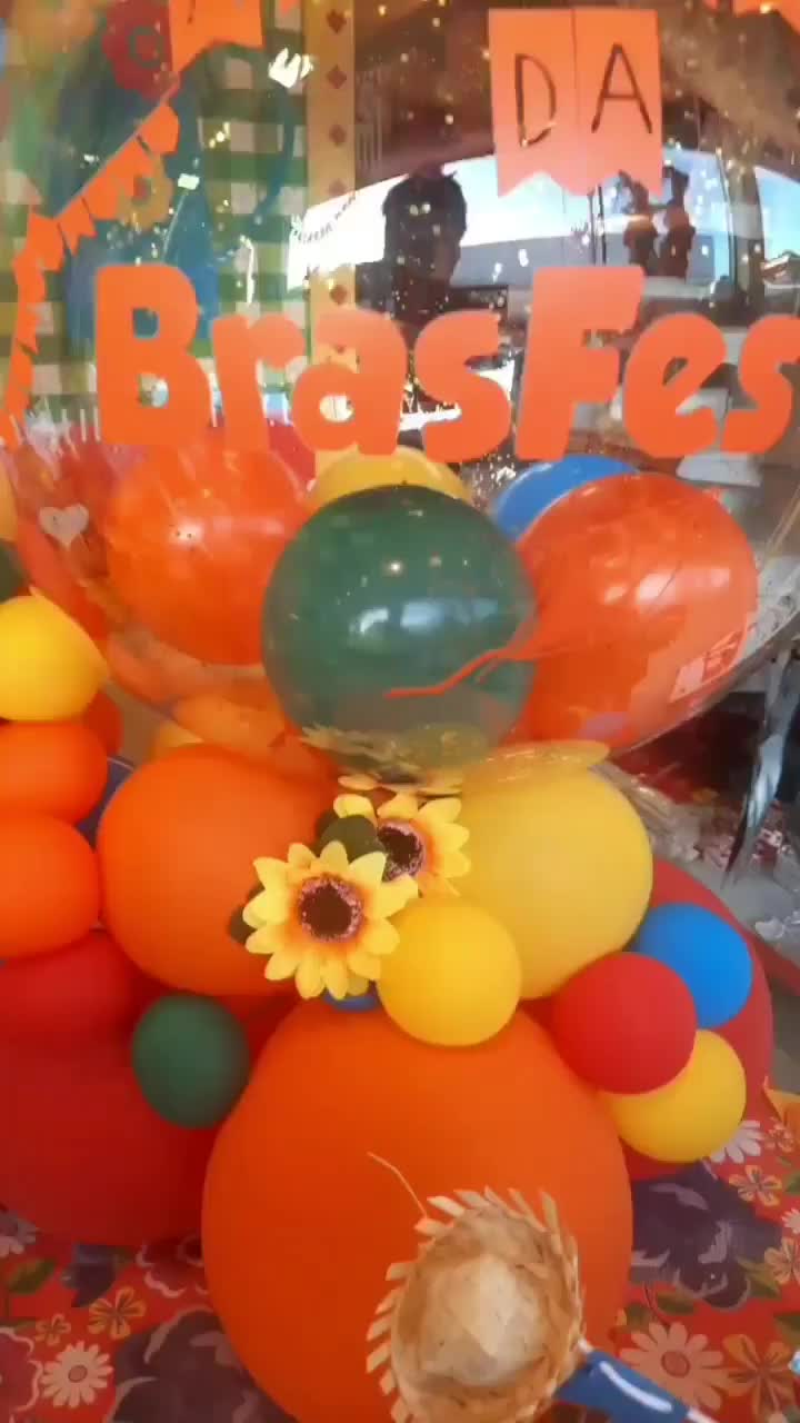 Video post from brasfestas.