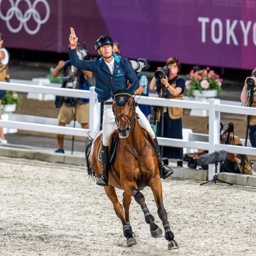 Carousel post from fei_global.