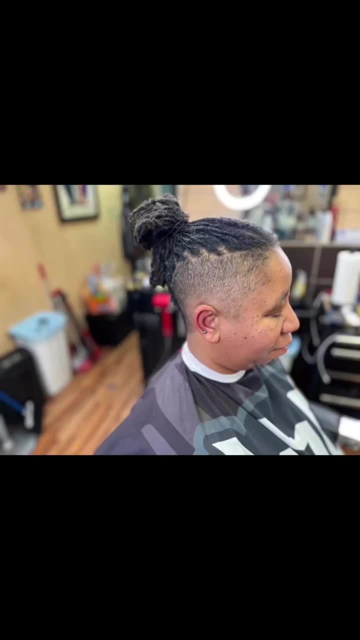 Video post from corndabarber.