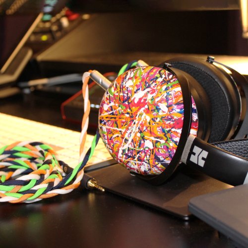 Photo post from customcans_headphones.