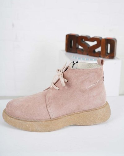 Carousel post from ossoshoes.