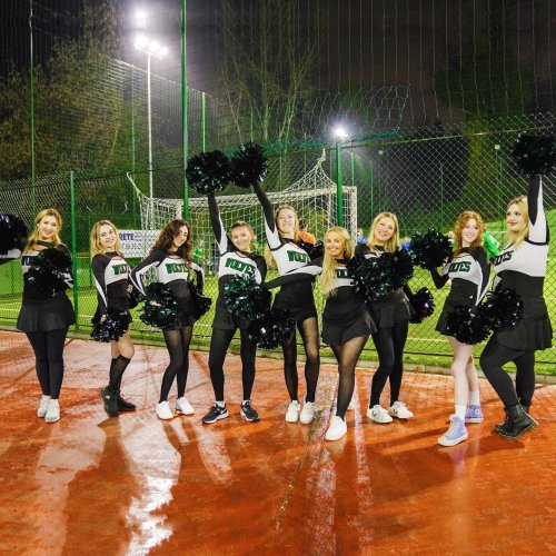 Carousel post from aurrome.