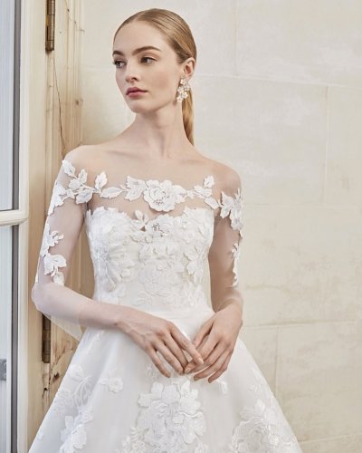 Photo post from jolibride.