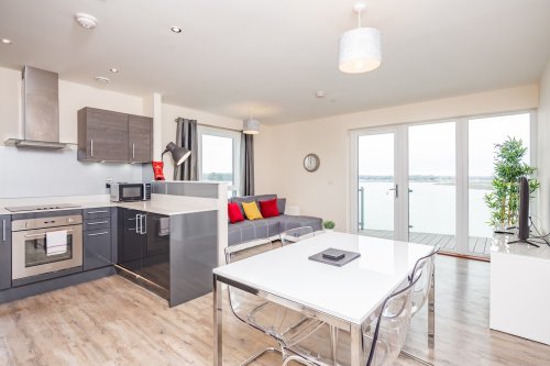 Photo post from kasarstays.