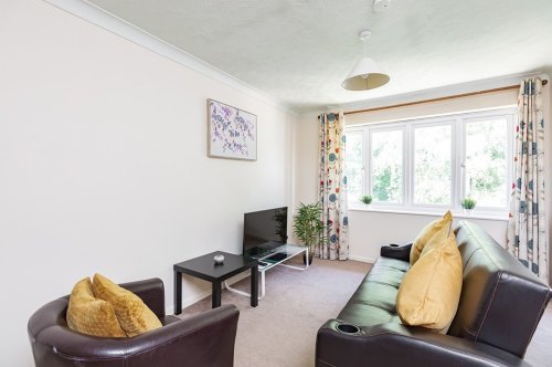 Photo post from kasarstays.