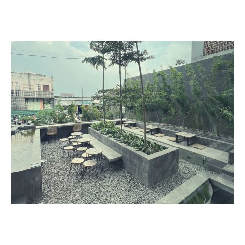 PostPhoto
